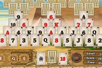 Zábavná Tripeaks Solitaire hra ve starověkém Egyptě