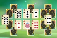 Pomozte mimozemšťanům v této hře Pyramid Solitaire
