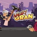 Starší žena s kladivem honí muže ve městě při noční scéně