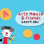 Postavičky myši a psa s balónky a kruhy na modrém pozadí s textem Arty Mouse & Friends Learn abc