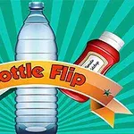 Plastová láhev vody obklopená krabicí džusu a lahví kečupu s nápisem Bottle Flip na barevné pruhované pozadí