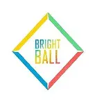 Název Bright Ball umístěný uvnitř čtvercového rámečku tvořeného barevnými pruhy ve žluté, zelené, červené a modré barvě