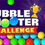 Barevné bubliny a nápis Bubble Shooter Challenge s ikonou trofeje na fialovém pozadí