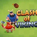 Vikingové s helmami a zbraněmi na zeleném pozadí, text Clash of Vikings