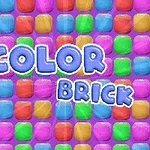 Barevné bloky uspořádané v pravidelném vzoru s nápisem COLOR BRICK uprostřed