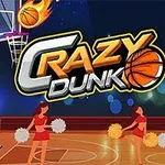 Basketbalové hřiště s hořícím míčem, výrazným nápisem Crazy Dunk a třemi roztleskávačkami držícími pompony
