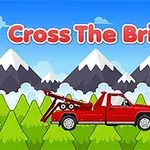 Červený odtahový vůz stojí před pozadím s horskými vrcholy a lesem pod modrou oblohou, nahoře je nápis Cross The Bridge