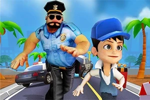 Policista v čepici honí mladíka na cestě lemované palmami