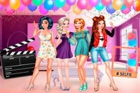 Dvě roztomilé Disney princezny, Jasmine a Belle, chystají svou první párty!