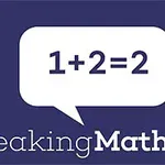Bílá bublina s matematickým příkladem „1+2=2“ na tmavě modrém pozadí s nápisem „Freaking Math“