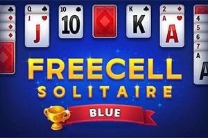Název Freecell Solitaire Blue s hracími kartami a zlatým pohárem na modrém pozadí