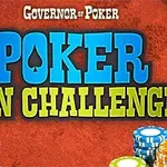 Nápis Poker Win Challenge s barevnými pokerovými žetony na červeném pozadí
