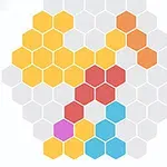 Barevné šestiúhelníky uspořádané do vzoru na bílém pozadí, zahrnující odstíny žluté, oranžové, červené, modré a fialové