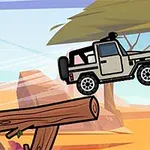 Auto skáče přes překážku na dřevěné rampě v pouštní krajině s akácií v pozadí