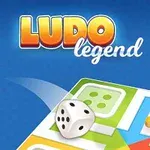 Barevná hrací deska s barevnými figurkami a kostkou na modrém pozadí