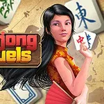 Žena v červeném oblečení drží vějíř a herní kámen, kolem ní jsou mahjongové kameny a logo Mahjong Duels