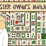 Usmívající se ilustrace staršího muže v bílém rouchu vedle stohovaných mahjongových kamenů na zeleném pozadí s nápisem nahoře