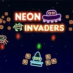 Barevná neonová grafika s nápisem NEON INVADERS, vesmírnými loděmi a geometrickými tvary na tmavém pozadí