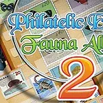 Lupa nad albem poštovních známek s obrázky zvířat a textem Philatelic Escape Fauna Album 2