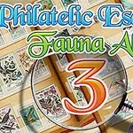Kniha plná poštovních známek s motivy zvířat, zvětšovací sklo a nápis Philatelic Escape Fauna Album 3