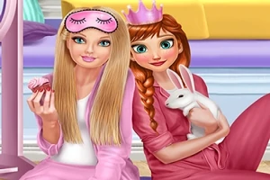Dvě kreslené dívky v růžových pyžamech, jedna drží cupcake a druhá bílého králíka, s korunkou a maskou na spaní na hlavě