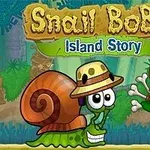 Kreslený šnek s kloboukem stojí vedle zeleného příšerovitého tvora v džungli