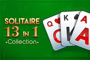 Text na zeleném pozadí s nápisem Solitaire 13 in 1 Collection vedle tří hracích karet s hodnotami Q, K, A