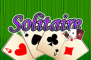 Karty s různými symboly a nápisem Solitaire na zeleném pozadí