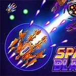 Oranžová vesmírná loď střílí na obří mechanické monstrum ve vesmíru s nápisem Space Blaze II