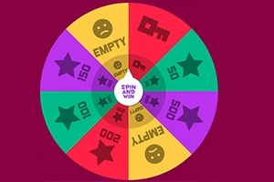 Barevné kolo s různými symboly a nápisy jako hvězdy, klíče a usmívající se tváře, rozdělené na více sekcí s nápisem SPIN AND WIN uprostřed