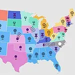 Barevná mapa Spojených států amerických s různými symboly ve státech