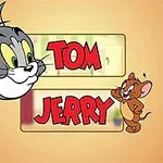 Kreslené postavy kočky a myši vedle červeného textu Tom & Jerry na oranžovém pozadí