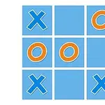 Mřížka 3x3 s modrými křížky a oranžovými kolečky umístěnými v některých polích na modrém pozadí