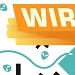 Oranžový nápis WIRE s abstraktními geometrickými tvary na pozadí